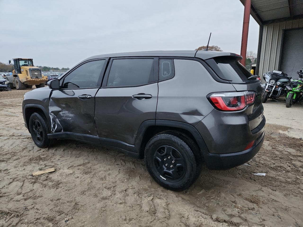 2018 Jeep Compass Sport - Фото 2