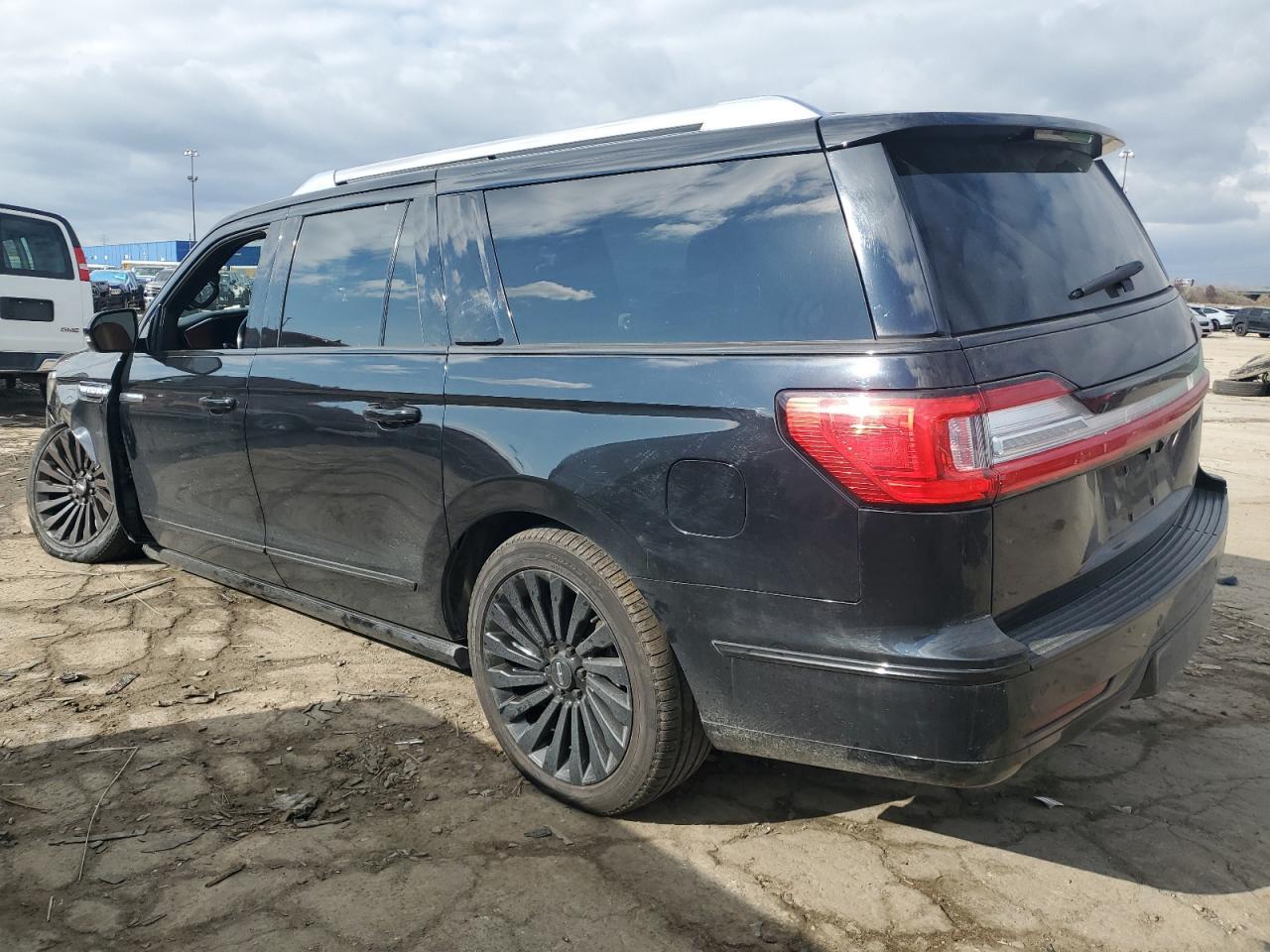 2018 Lincoln Navigator L Reserve - Фото 2