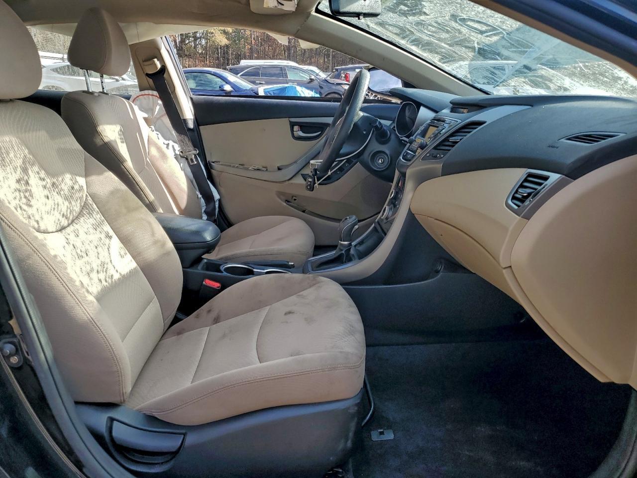 2016 Hyundai Elantra Se - Фото 7