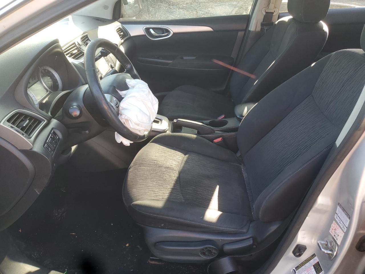 2015 Nissan Sentra S - Фото 7