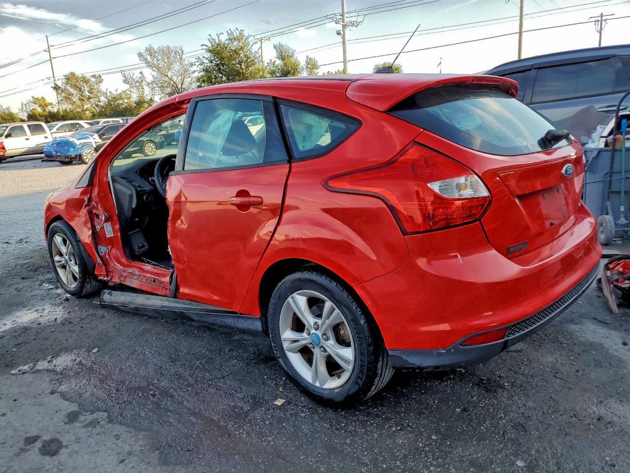 2012 Ford Focus Se - Image 2