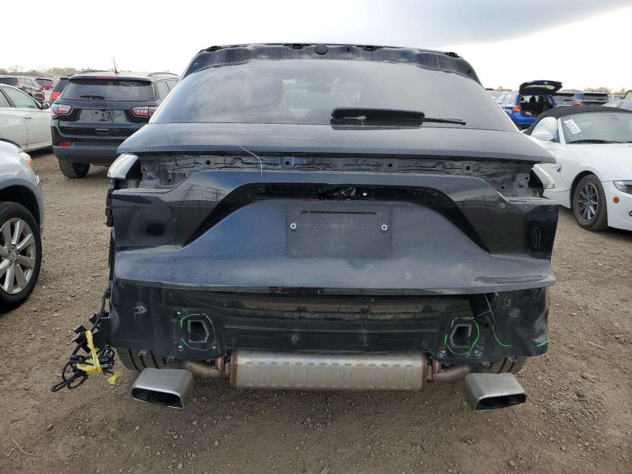 2020 Porsche Cayenne - Image 6