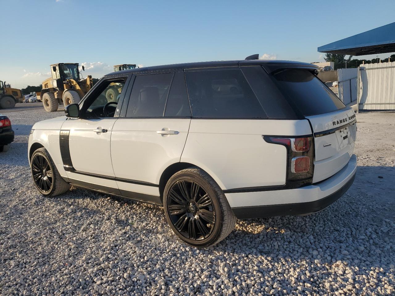 2018 Land Rover Range Rover Supercharged - Image 2