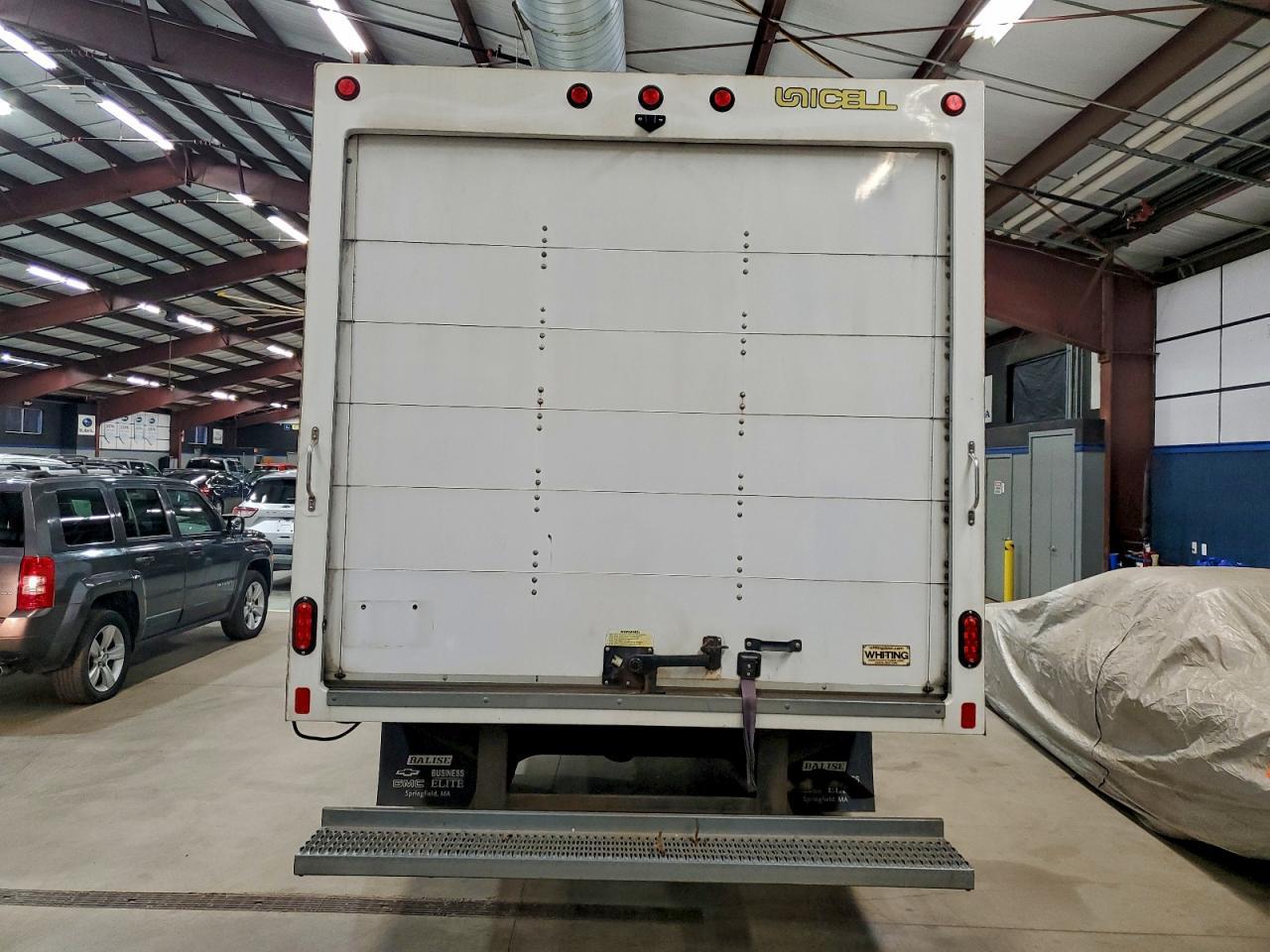 2022 Chevrolet Express G3500 - Image 6