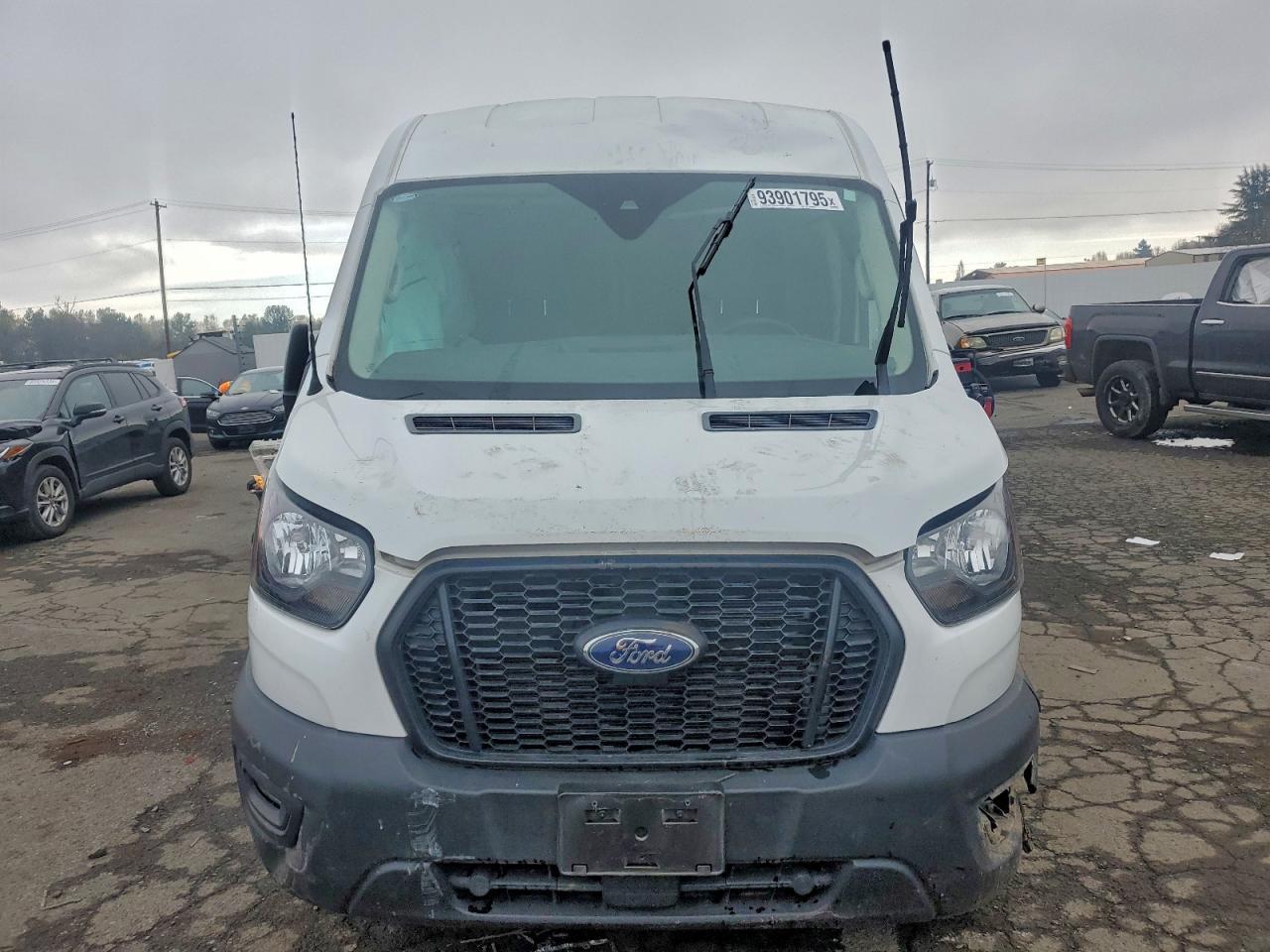 2024 Ford Transit T-250 - Image 5