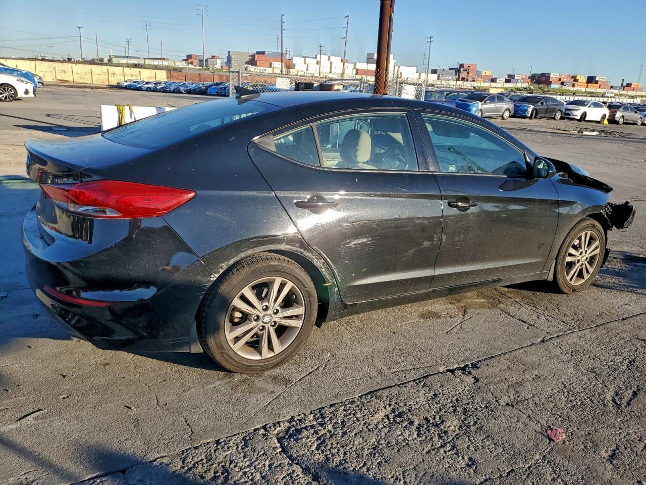 2018 Hyundai Elantra Sel - Image 3