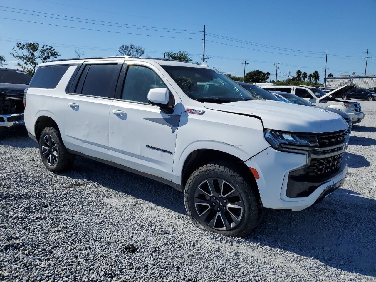 2021 Chevrolet Suburban K1500 Z71 - Image 4