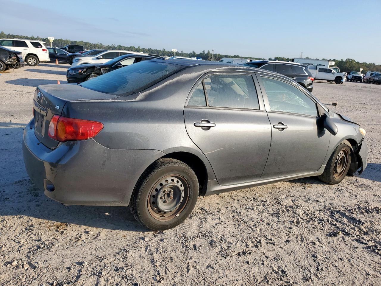 2010 Toyota Corolla Base - Фото 3