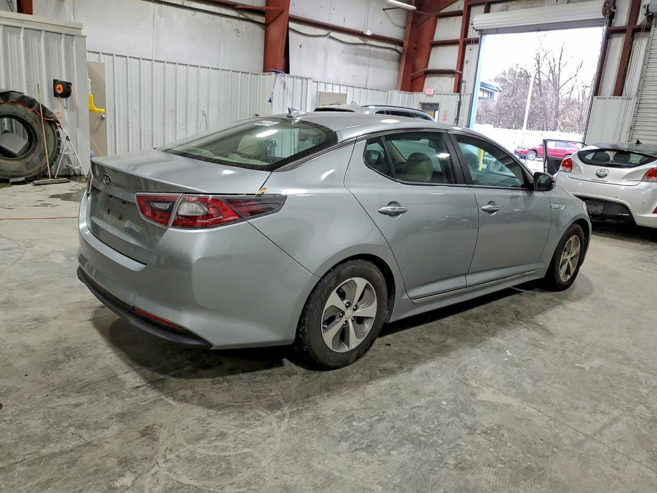 2014 Kia Optima Hybrid - Фото 3