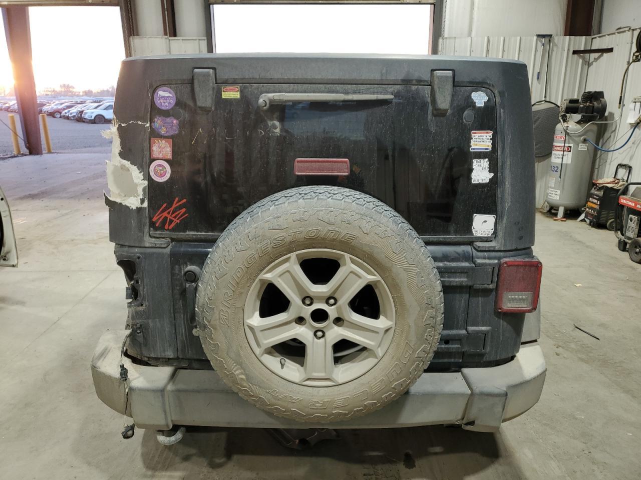 2016 Jeep Wrangler Unlimited Sport - Image 6