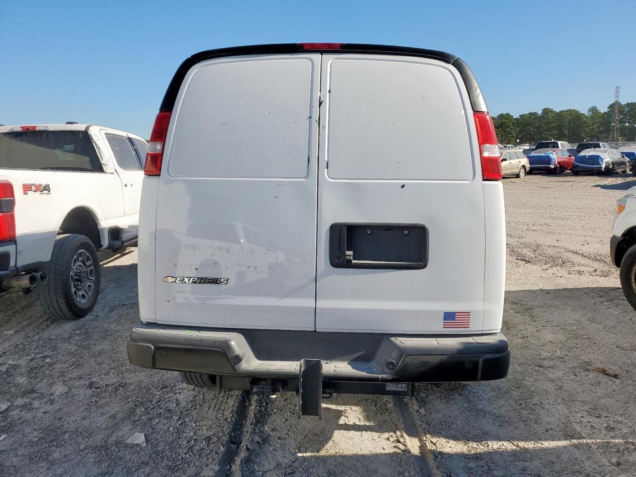 2024 Chevrolet Express G3500 Delivery Van - Image 6