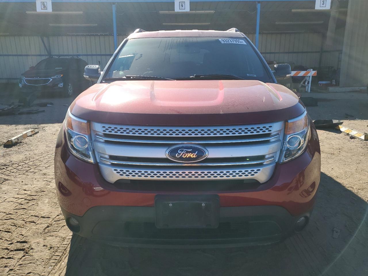 2015 Ford Explorer Xlt - Фото 5