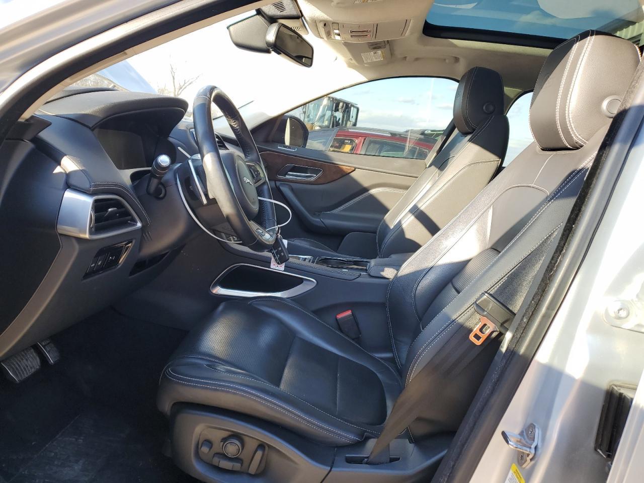 2017 Jaguar F-Pace S - Image 7