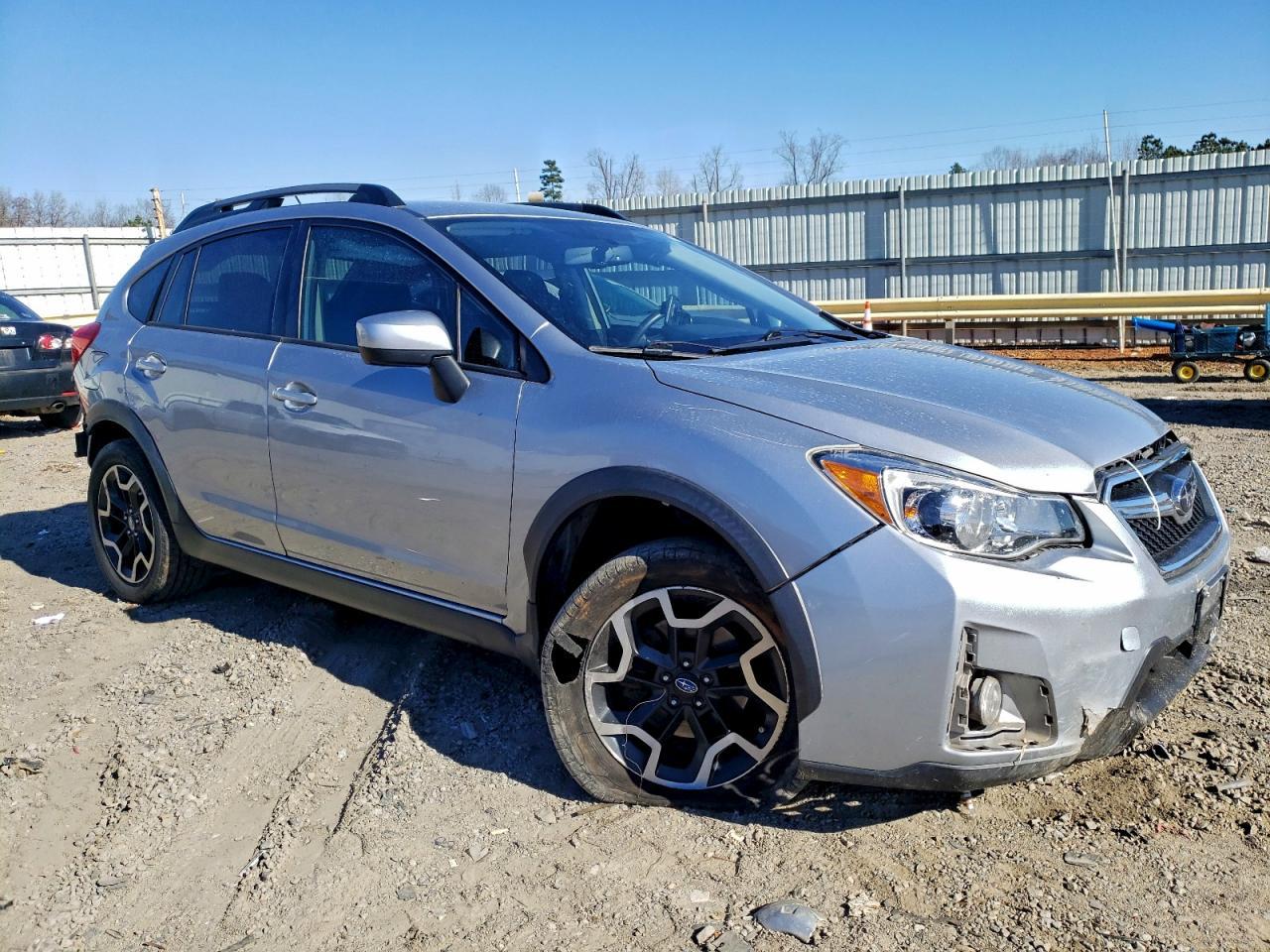 2016 Subaru Crosstrek Premium - Image 4