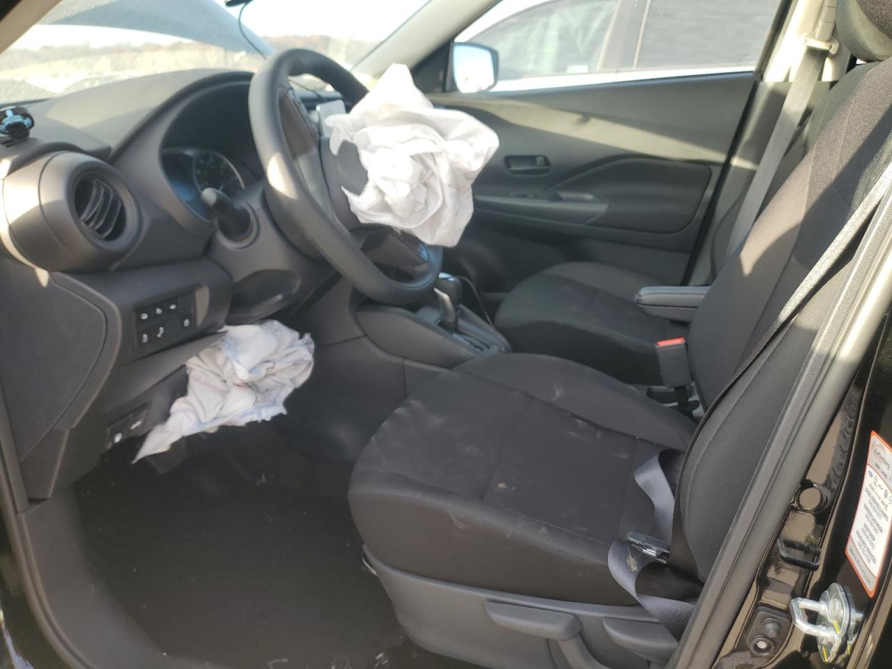 2025 Nissan Kicks Play S - Фото 7