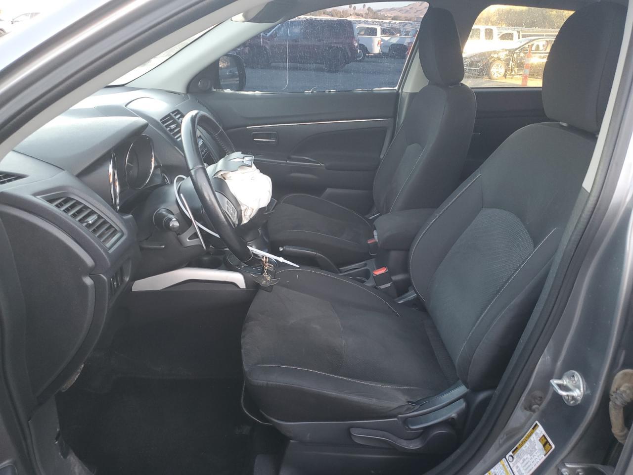 2013 Mitsubishi Outlander Sport Se - Image 7