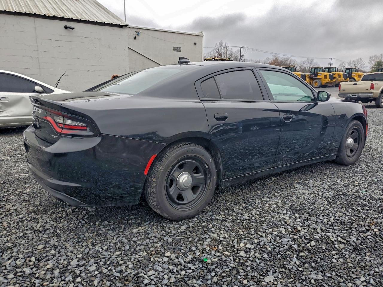 2016 Dodge Charger Sxt - Фото 3