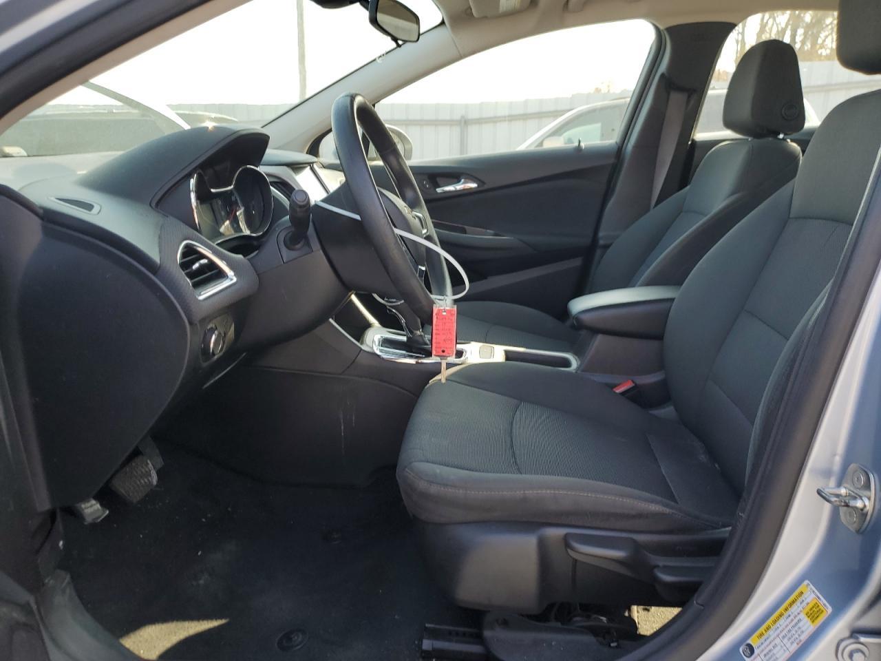 2017 Chevrolet Cruze Ls - Фото 7
