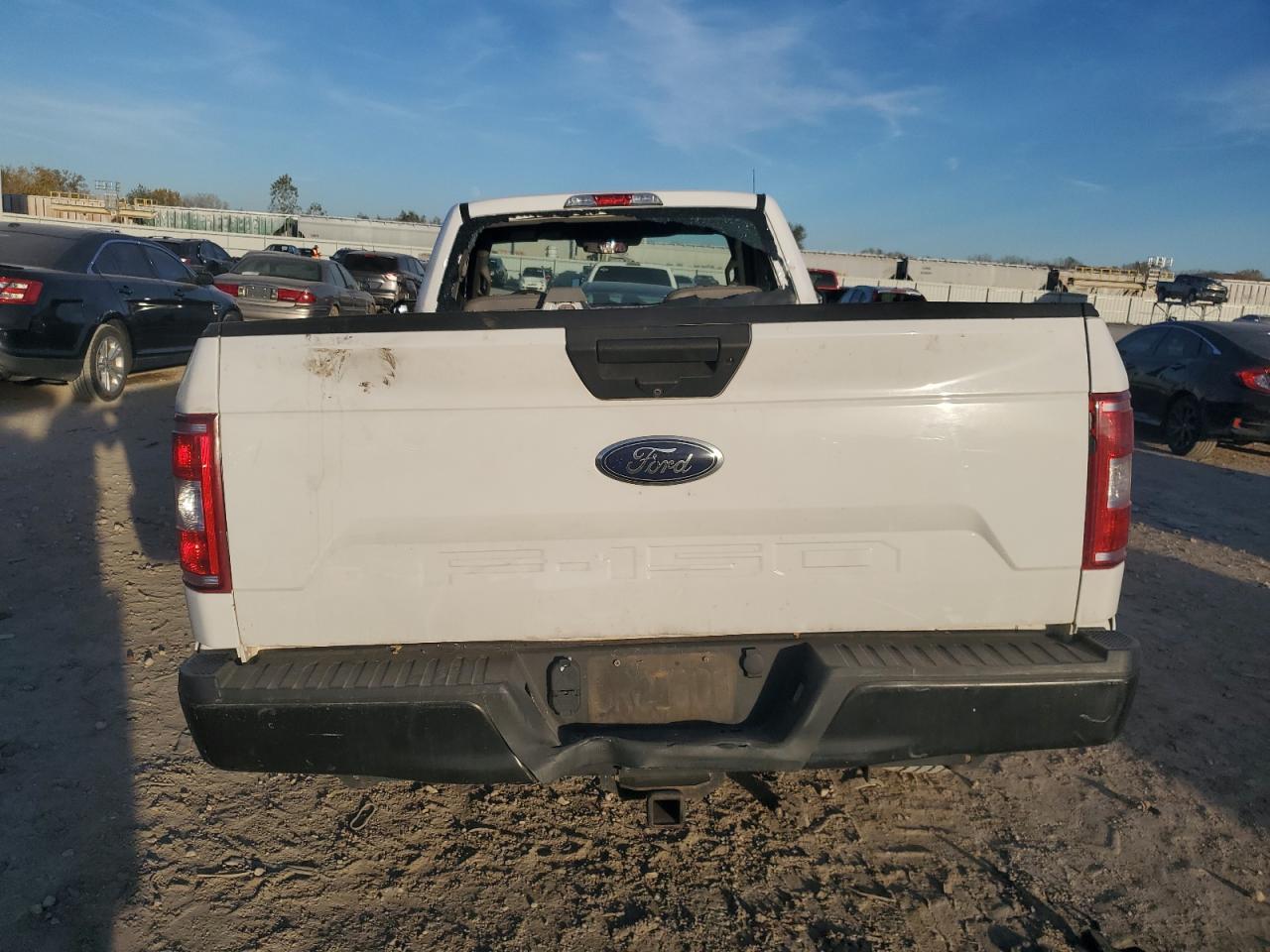 2018 Ford F150 - Фото 6