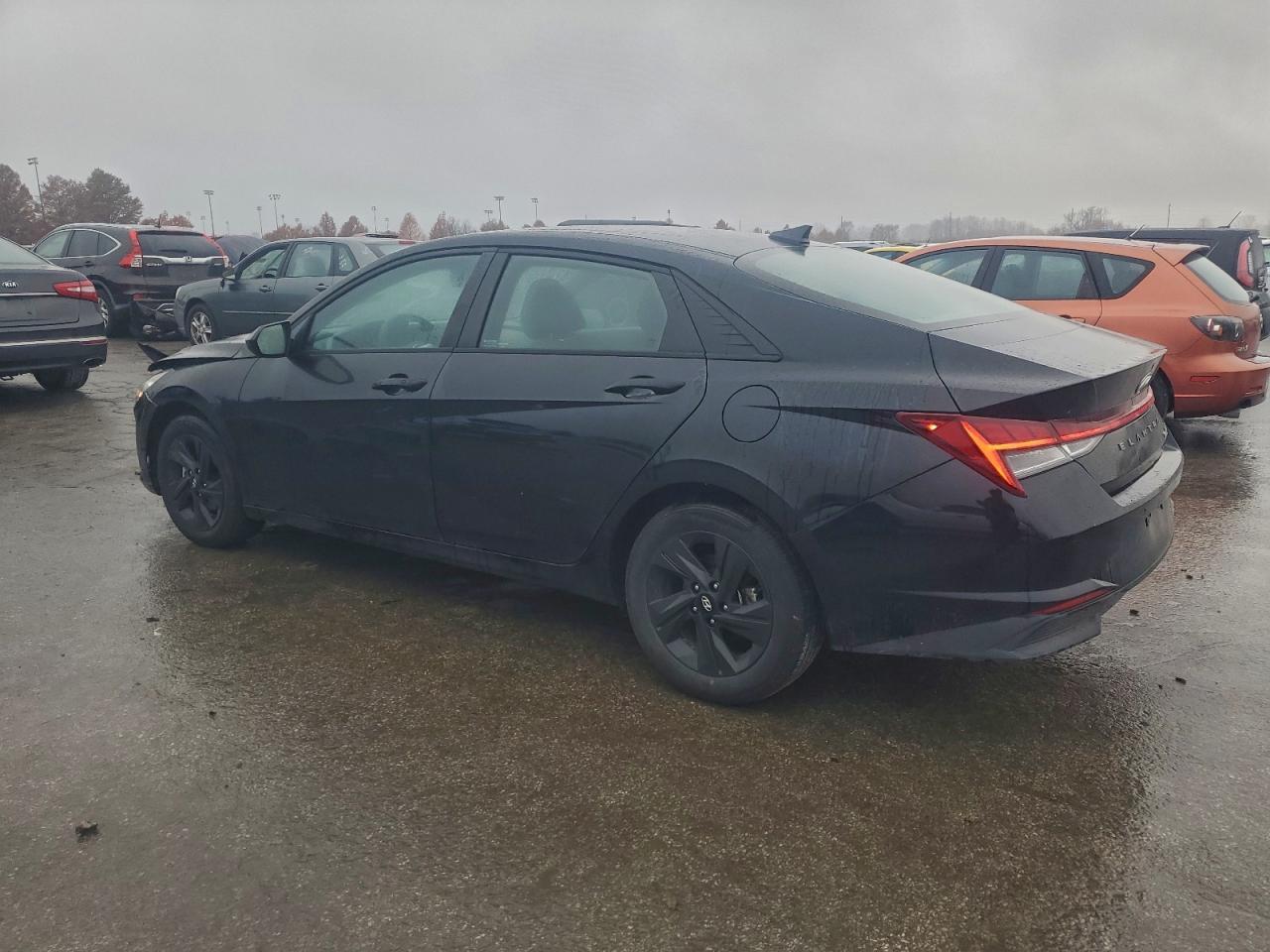 2023 Hyundai Elantra Blue - Image 2