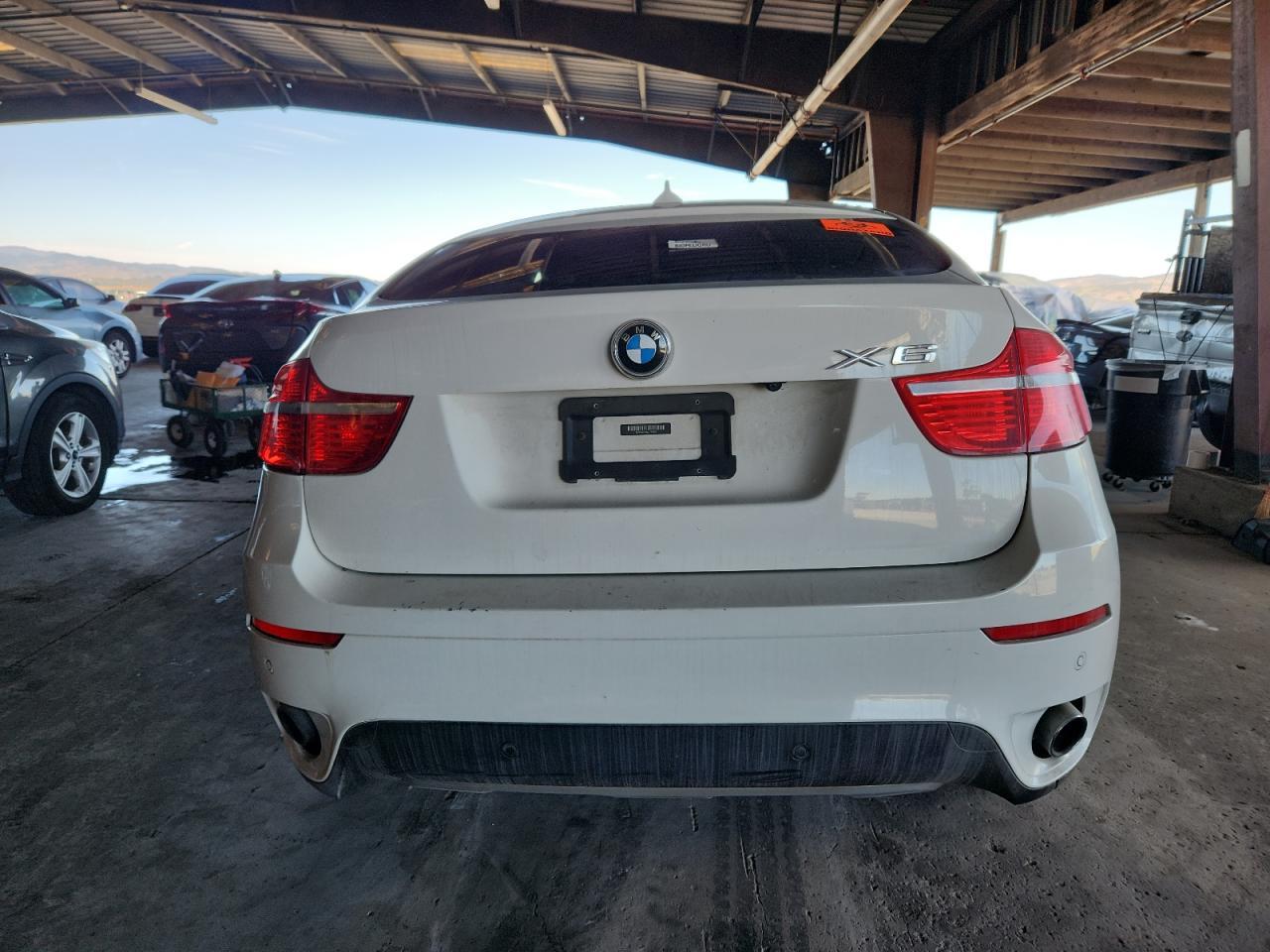 2012 BMW X6 xDrive35I - Фото 6