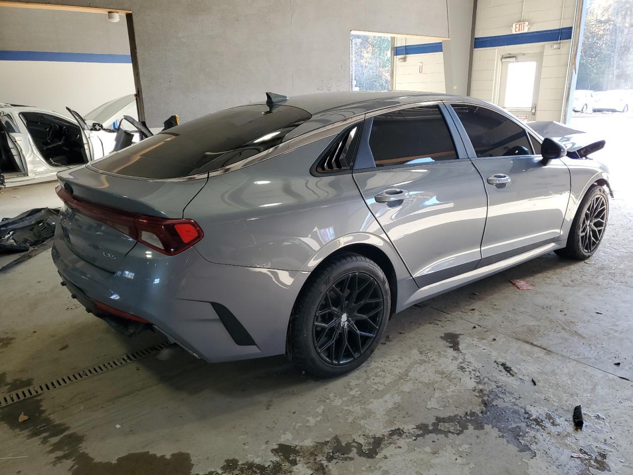 2021 Kia K5 Lxs - Image 3