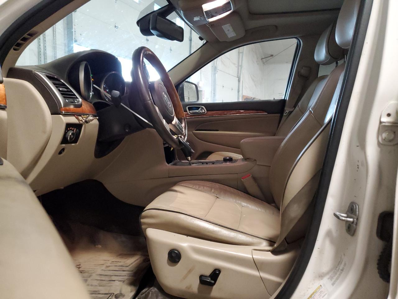 2011 Jeep Grand Cherokee Overland - Фото 7