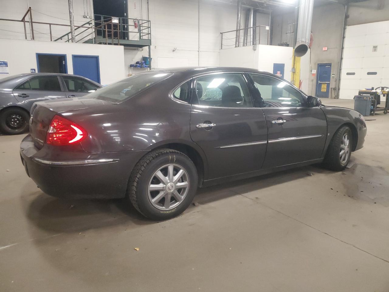 2009 Buick Lacrosse Cxl - Image 3