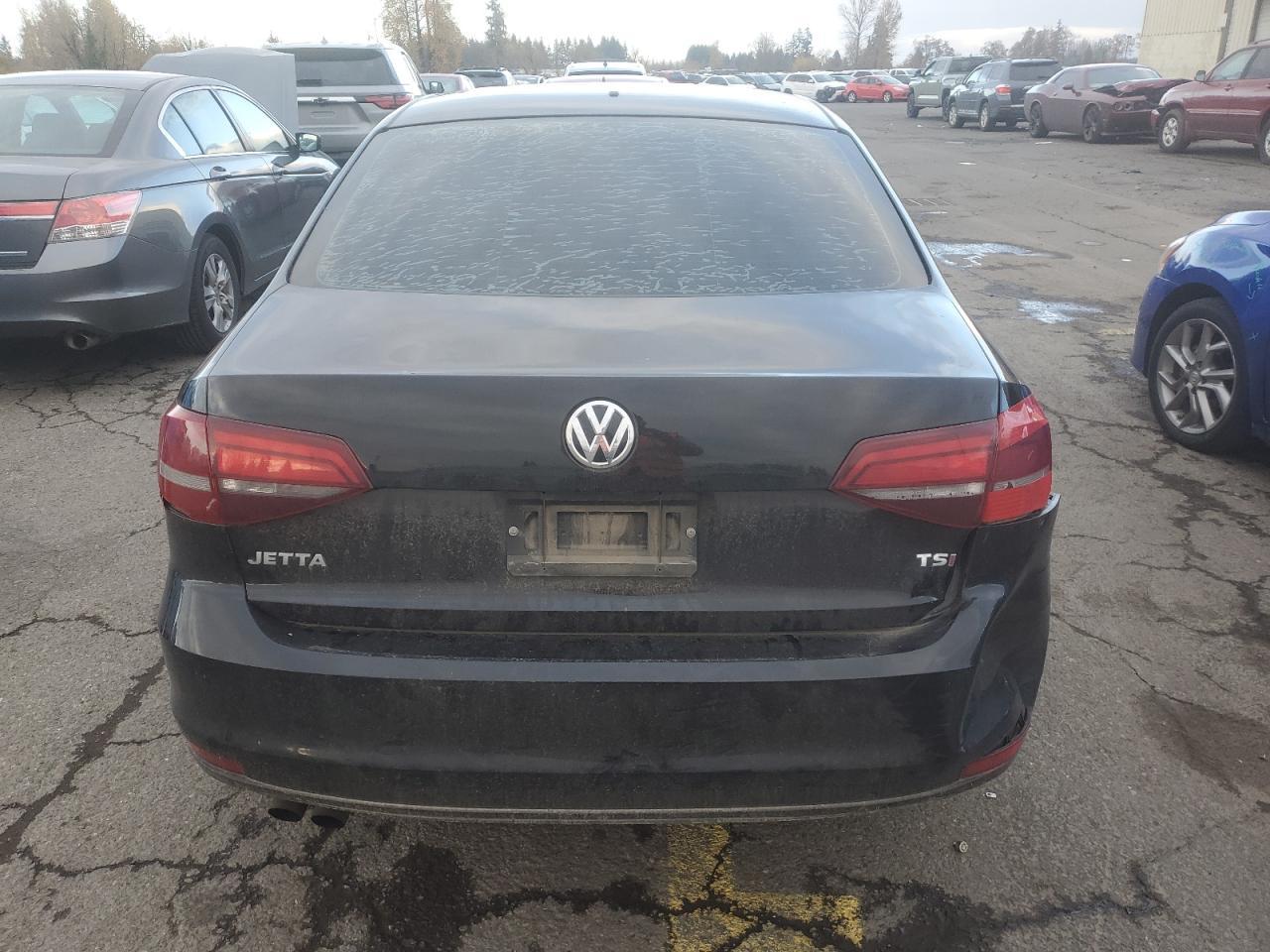 2017 Volkswagen Jetta S - Фото 6