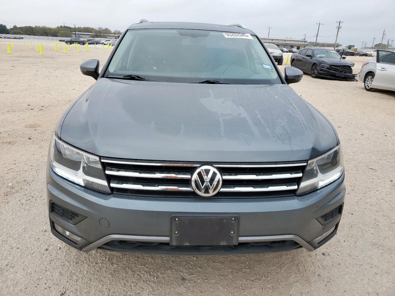 2018 Volkswagen Tiguan Se - Image 5