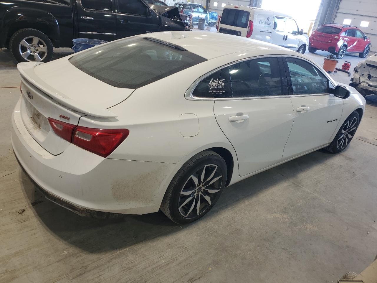 2021 Chevrolet Malibu Rs - Фото 3