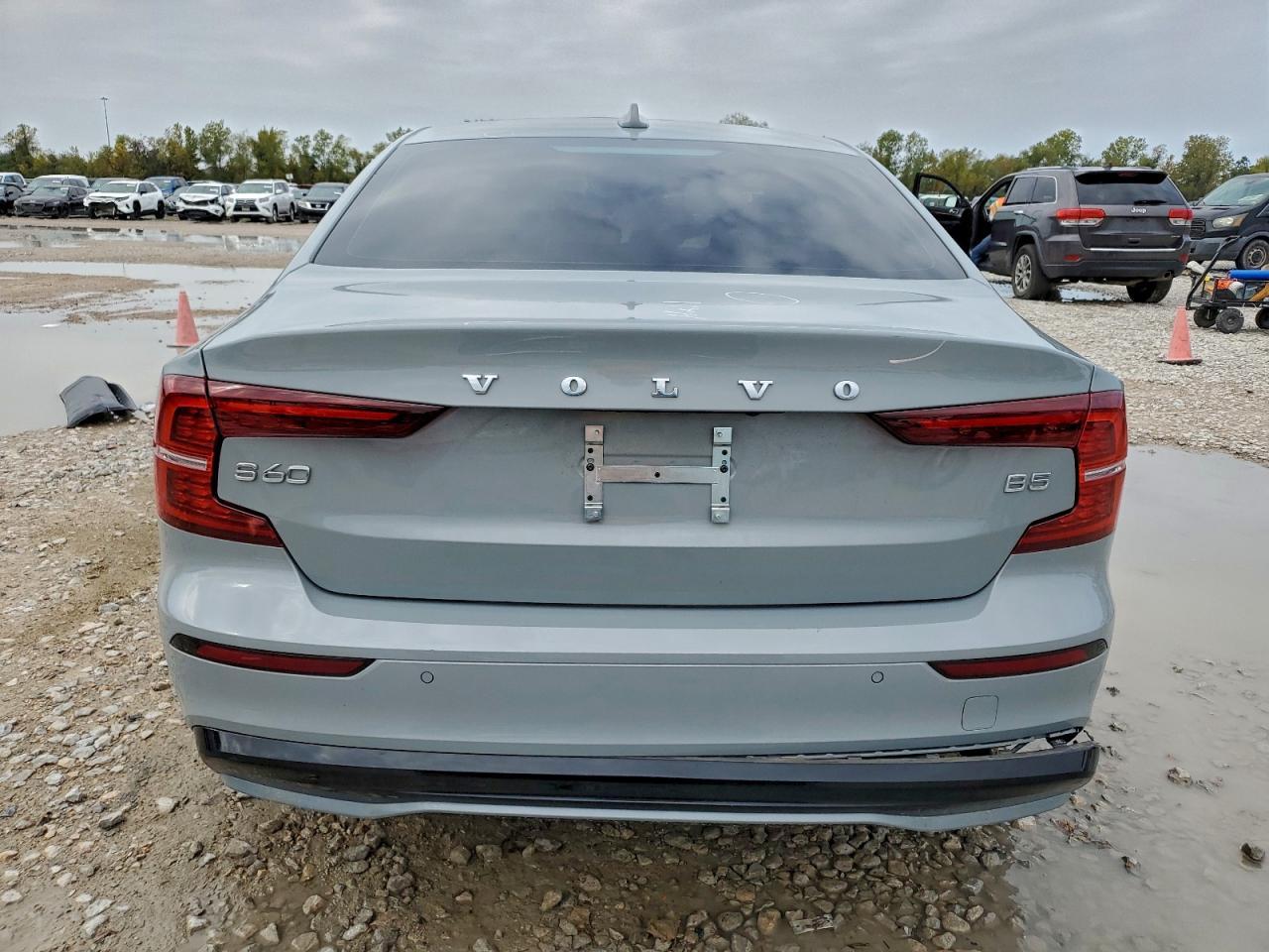 2025 Volvo S60 Core - Фото 6