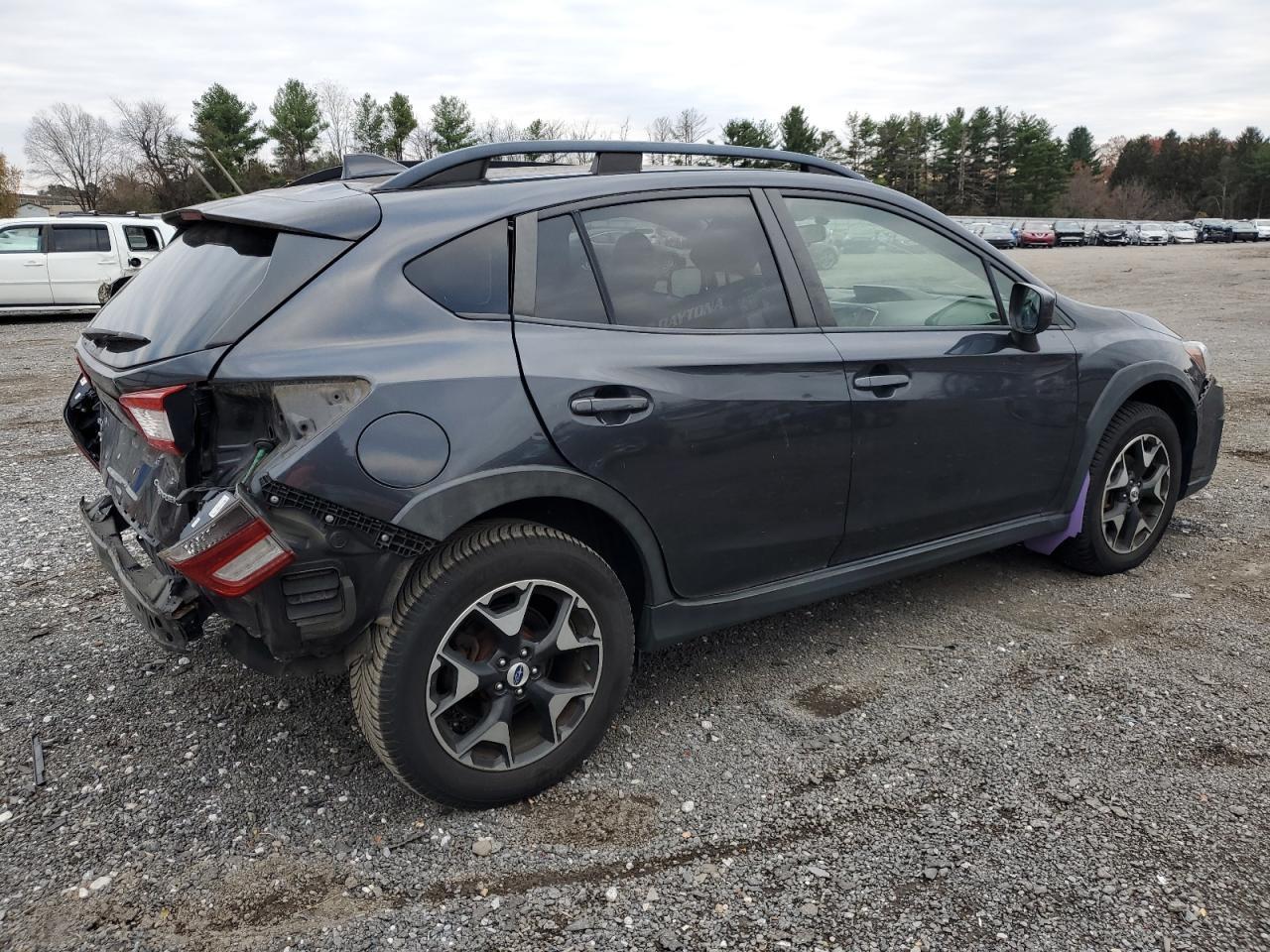 2018 Subaru Crosstrek Premium - Image 3
