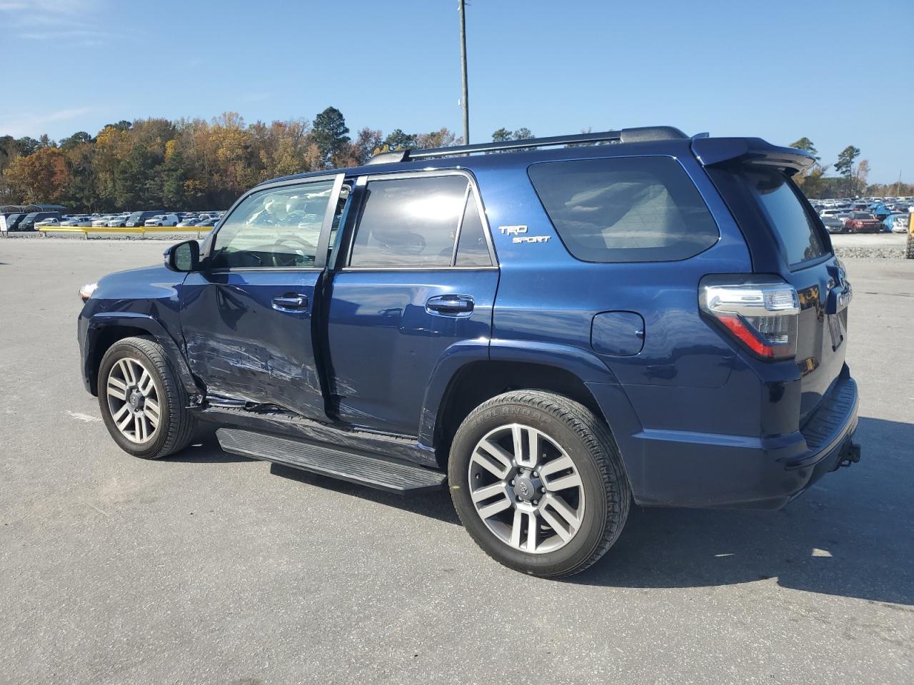 2023 Toyota 4Runner Se - Фото 2