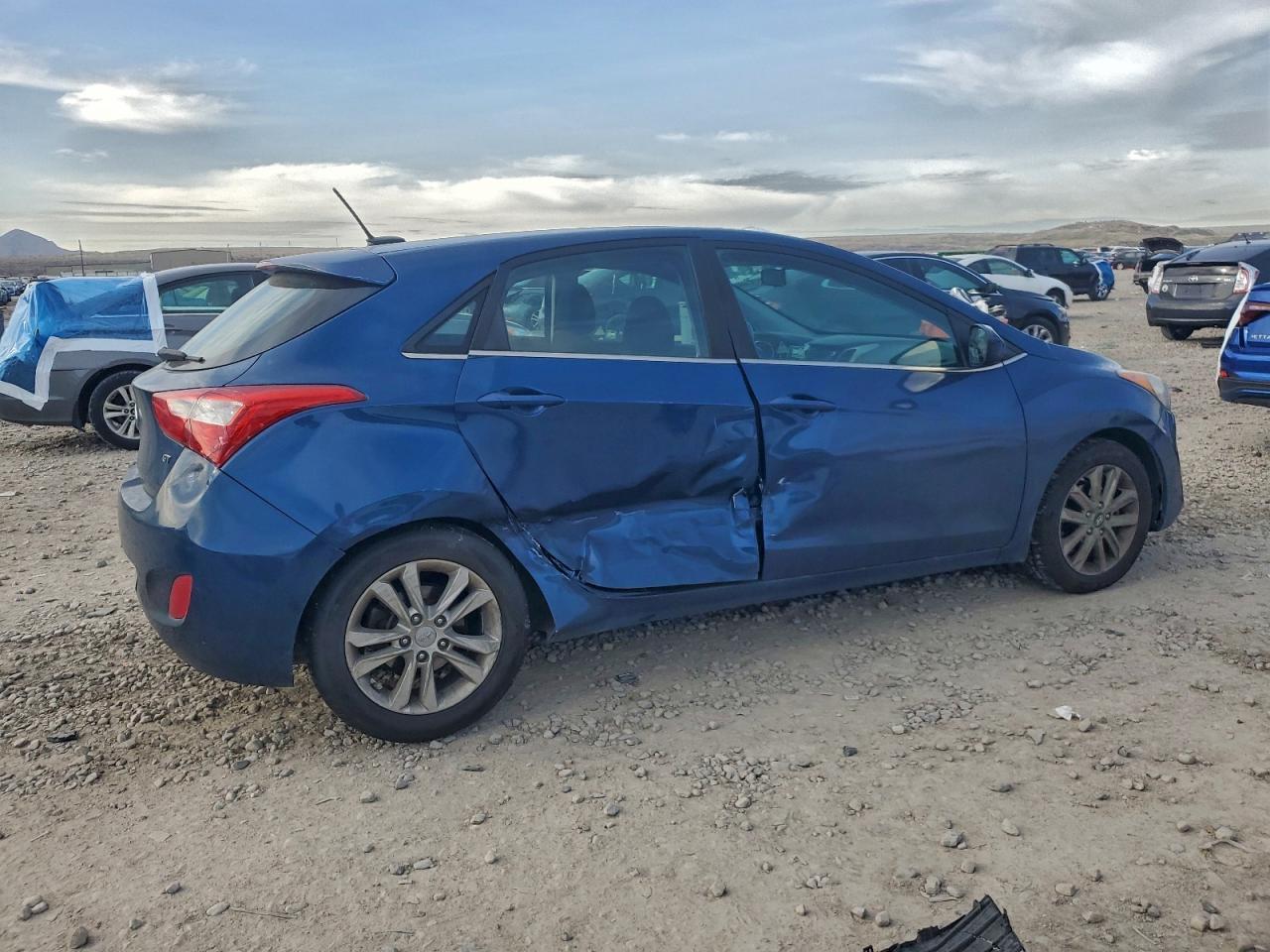 2014 Hyundai Elantra Gt Base - Фото 3