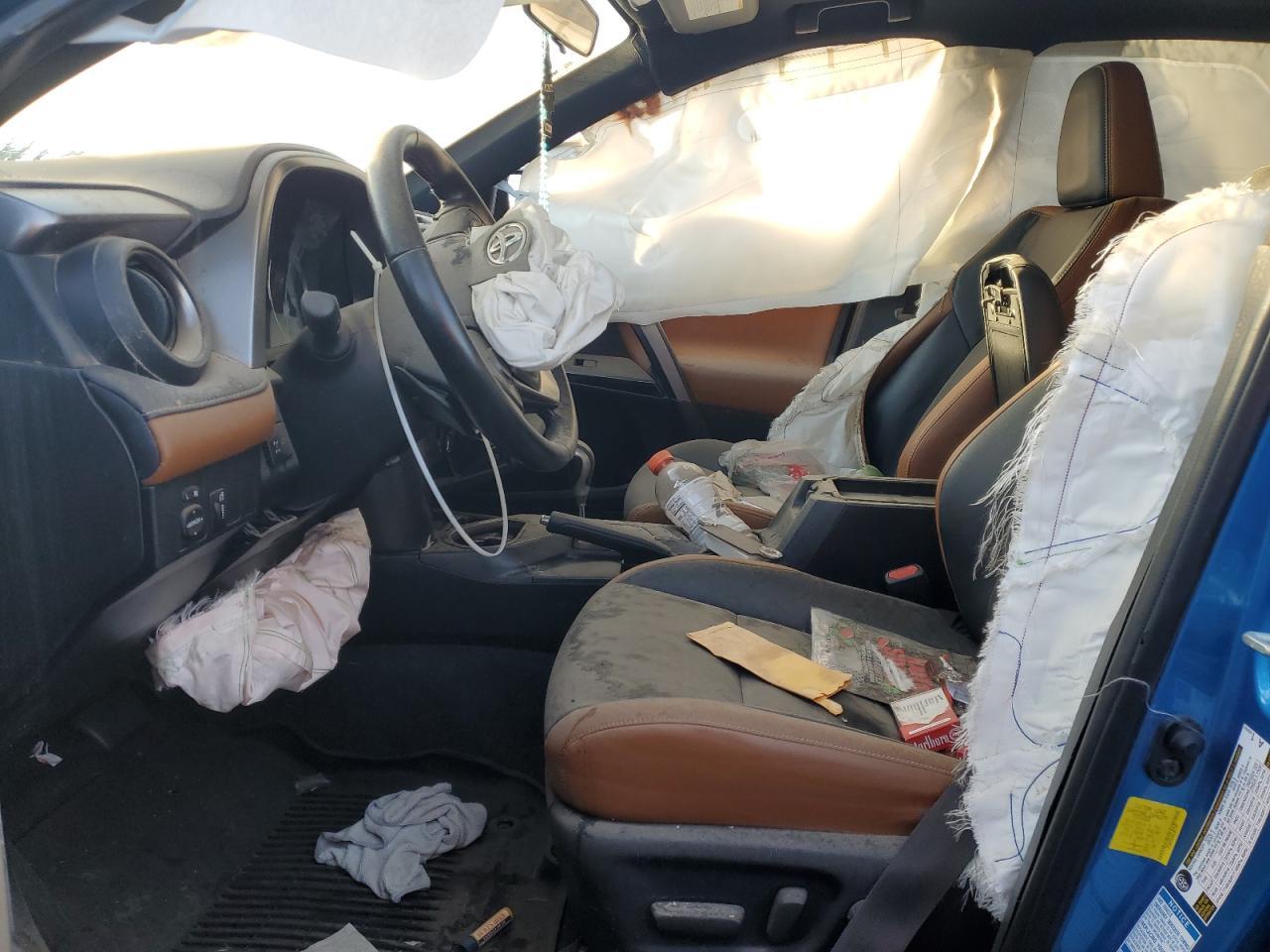 2016 Toyota Rav4 Se - Фото 7