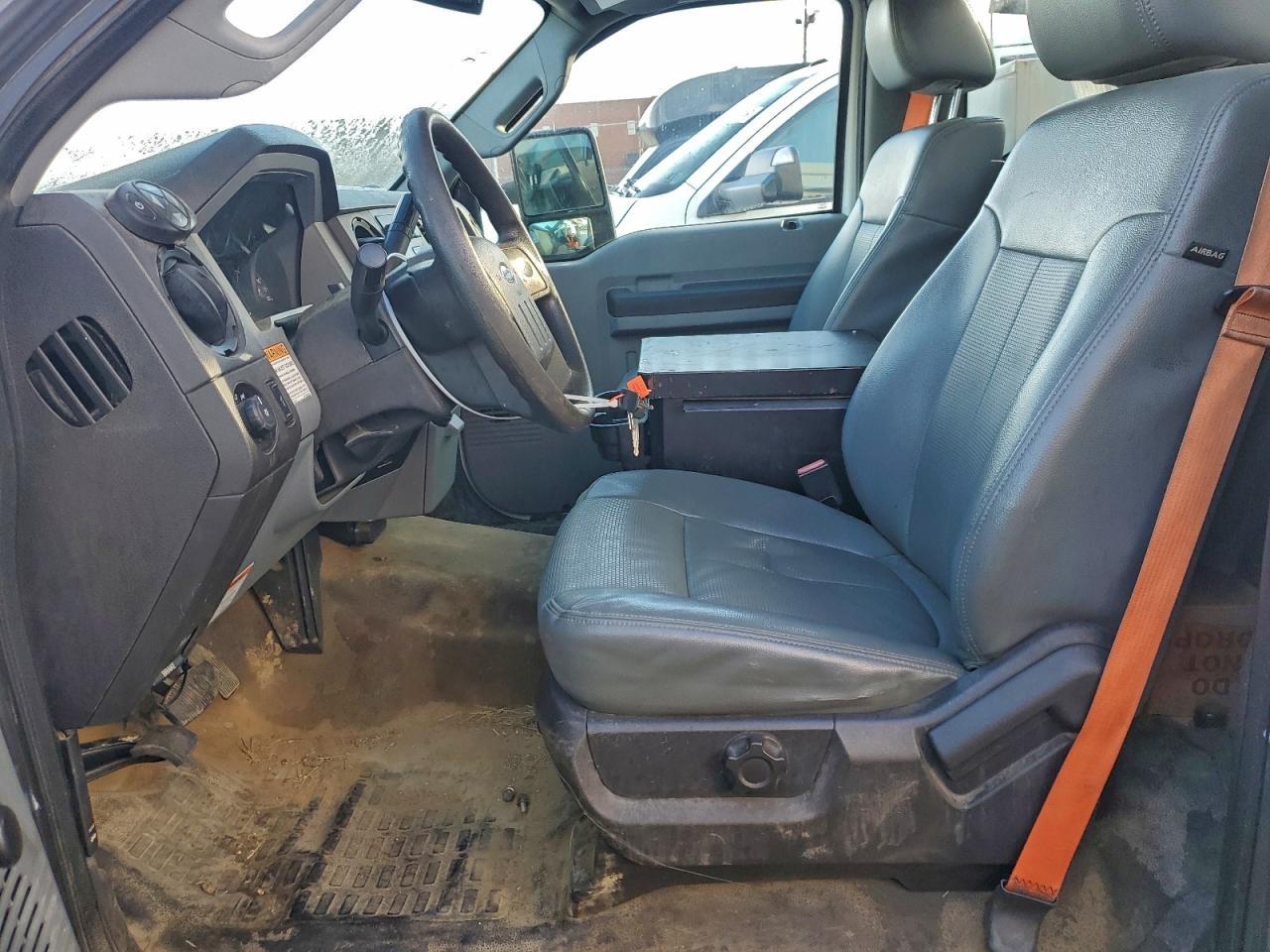 2015 Ford F450 Super - Image 7