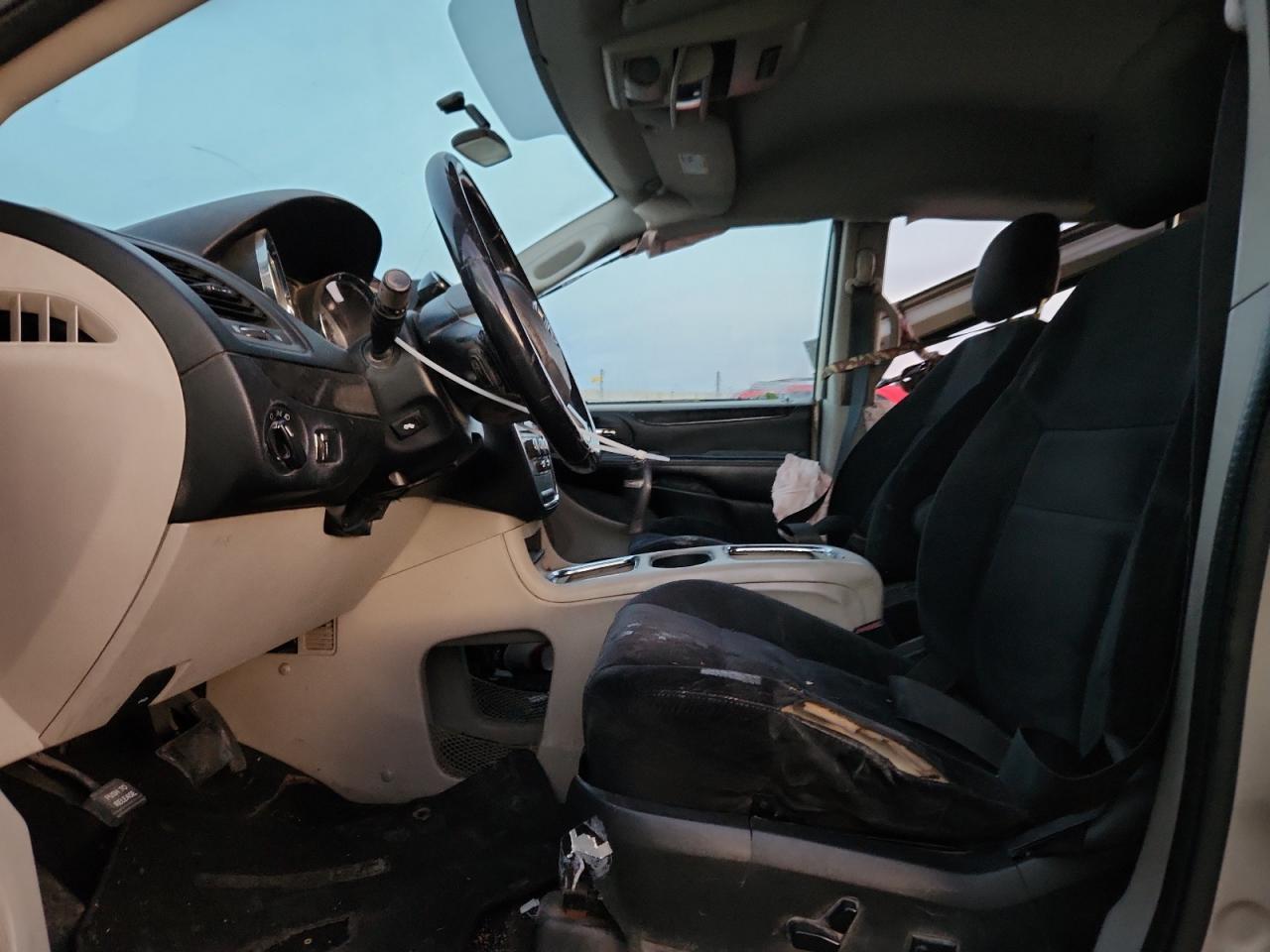 2014 Dodge Grand Caravan Sxt - Image 7