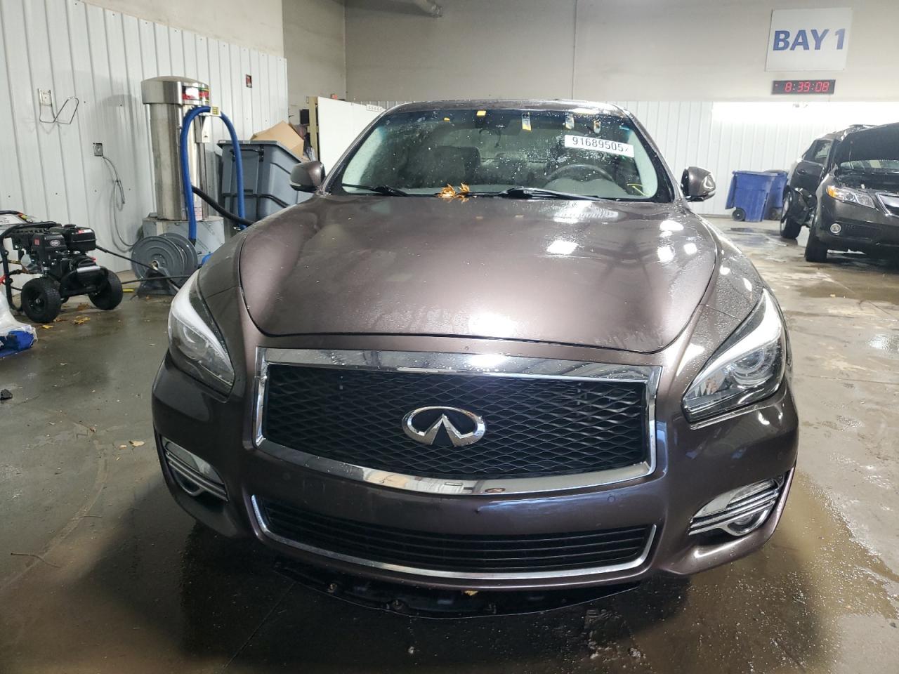 2015 Infiniti Q70 3.7 - Фото 5