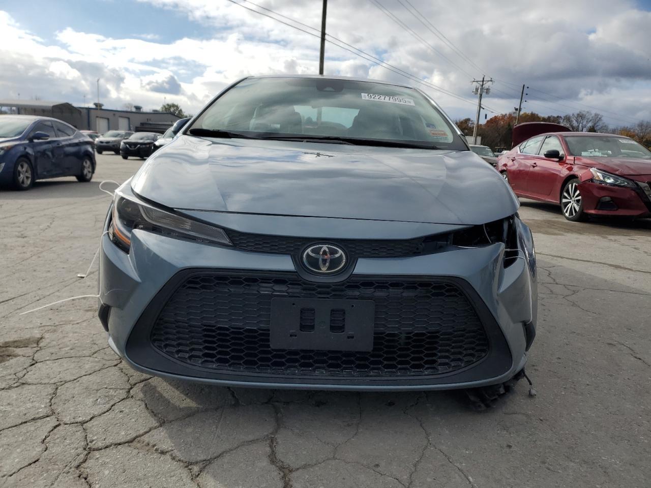 2021 Toyota Corolla Le - Image 5