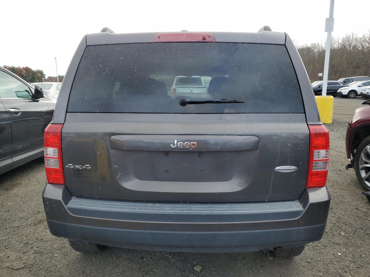 2015 Jeep Patriot Latitude - Фото 6