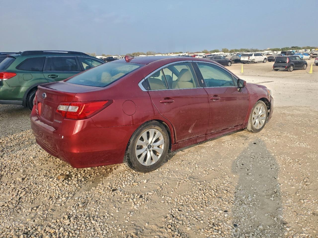 2016 Subaru Legacy 2.5I Premium - Фото 3