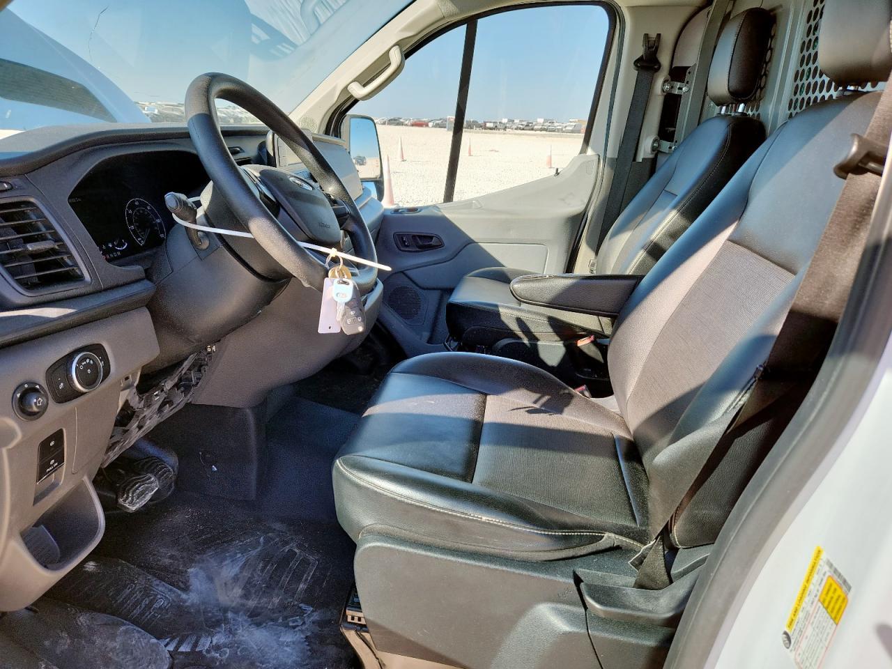 2021 Ford Transit T-150 - Фото 7