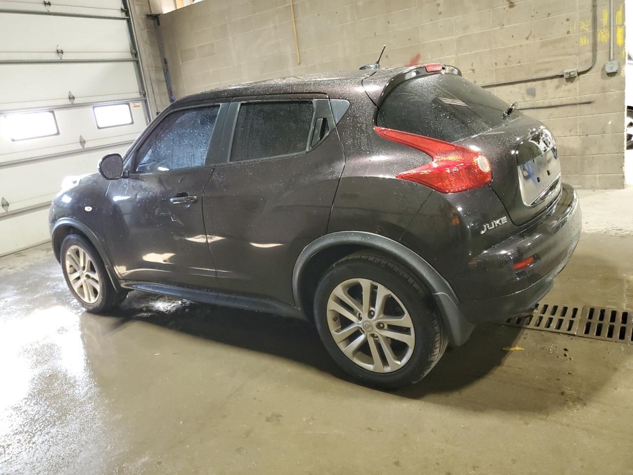 2014 Nissan Juke S - Image 2