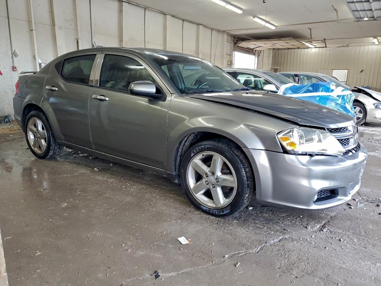 2013 Dodge Avenger Sxt - Фото 4