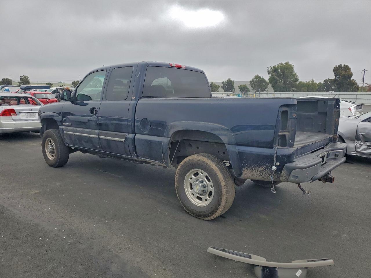 2006 Chevrolet Silverado C2500 Heavy Duty - Фото 2