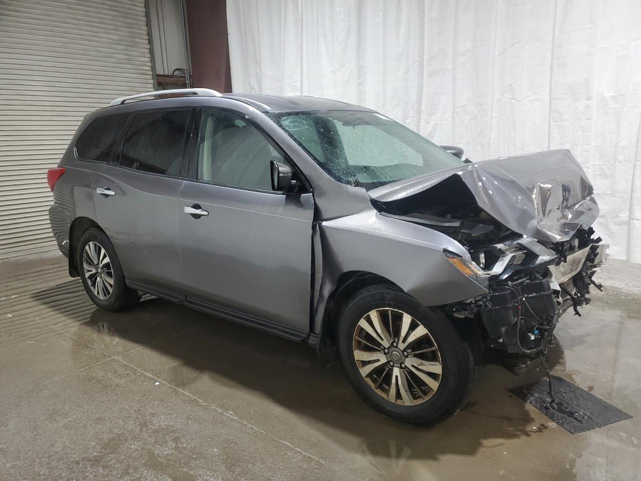 2019 Nissan Pathfinder S - Фото 4
