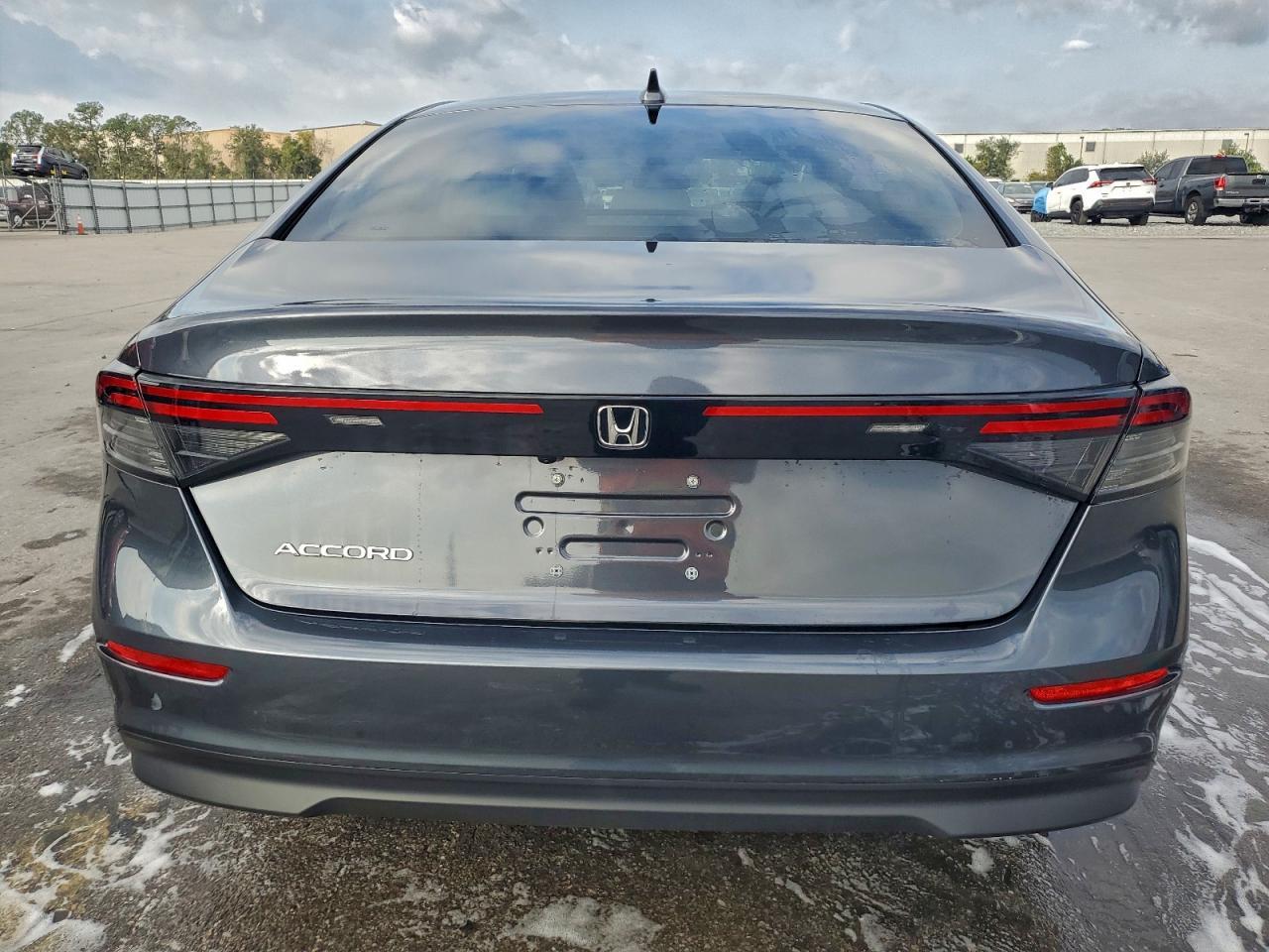 2023 Honda Accord Ex - Фото 6