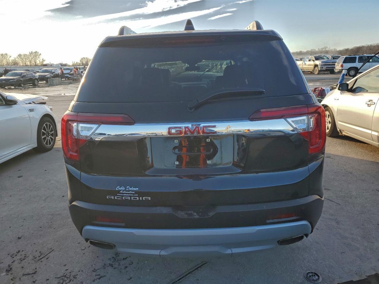 2021 GMC Acadia Slt - Фото 6