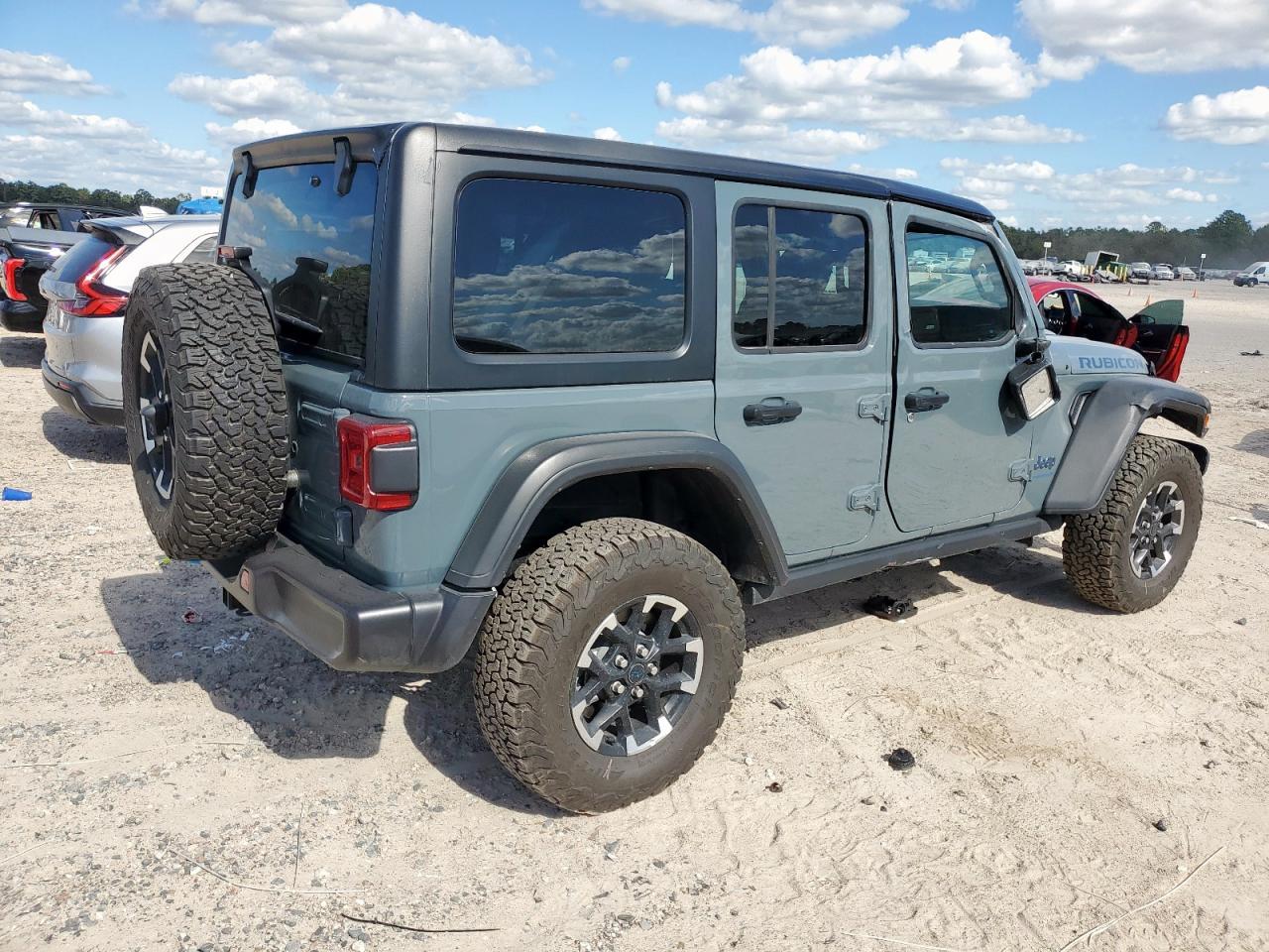2025 Jeep Wrangler Rubicon 4Xe - Фото 3